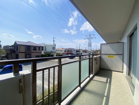 apartment 埼玉県入間市東藤沢１丁目
地図を見る