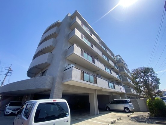 apartment 埼玉県入間市東藤沢１丁目
地図を見る
