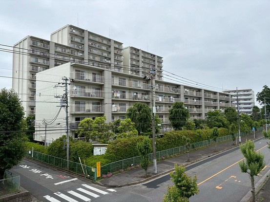 apartment 埼玉県入間市春日町２丁目
地図を見る