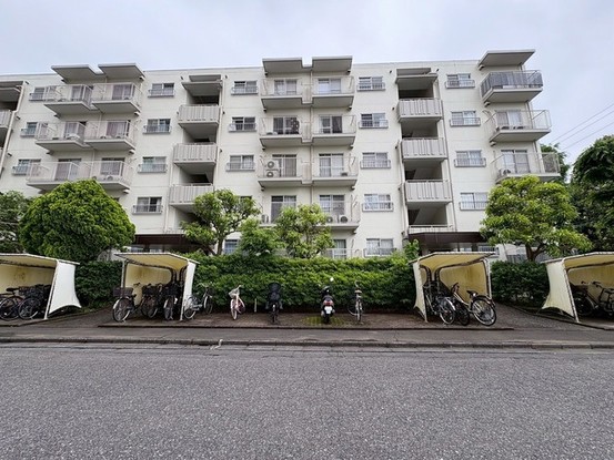 apartment 埼玉県入間市春日町２丁目
地図を見る
