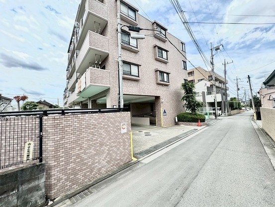 apartment 埼玉県新座市大和田１丁目
地図を見る