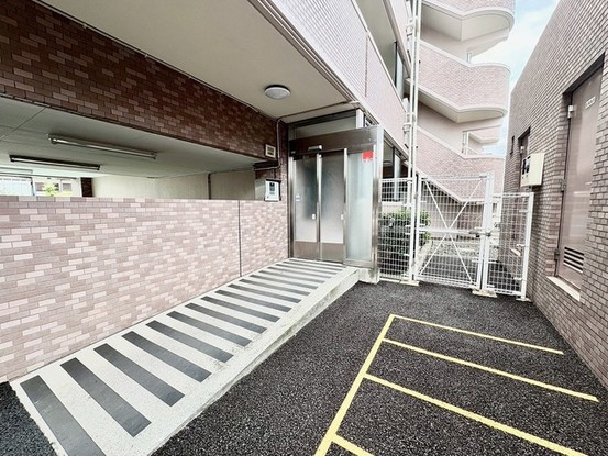 apartment 埼玉県新座市大和田１丁目
地図を見る