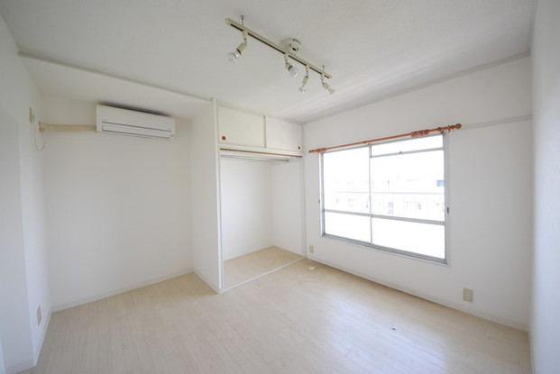 apartment 埼玉県新座市新座３丁目
地図を見る