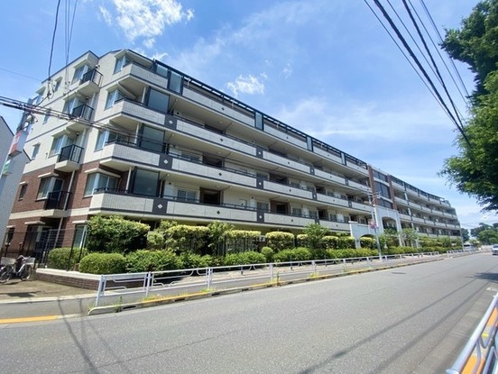 apartment 東京都西東京市ひばりが丘４丁目
地図を見る