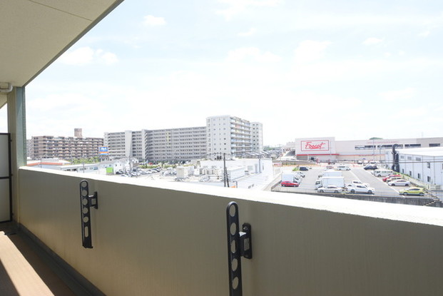apartment 埼玉県入間郡三芳町大字竹間沢
地図を見る