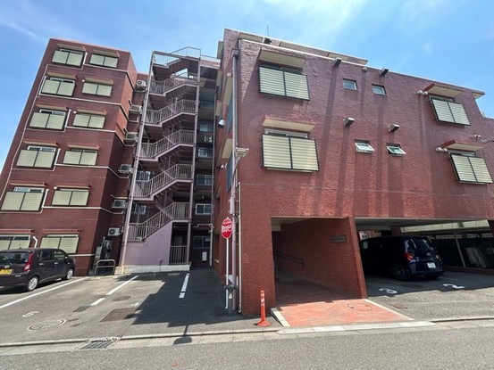 apartment 埼玉県狭山市入間川２丁目
地図を見る