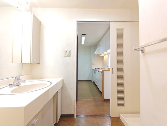 apartment 東京都東村山市美住町１丁目
地図を見る