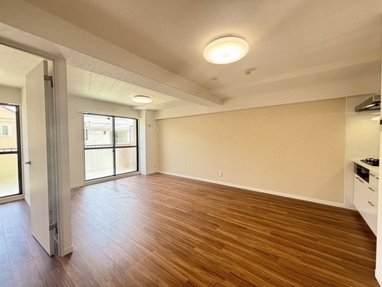 apartment 東京都小平市栄町２丁目
地図を見る