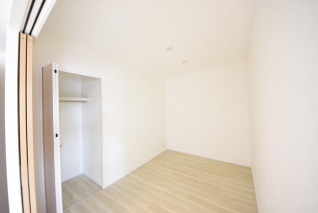 apartment 埼玉県入間市高倉４丁目
地図を見る