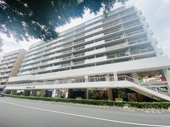 apartment 東京都西東京市谷戸町３丁目
地図を見る