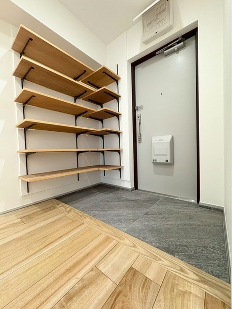 apartment 東京都西東京市谷戸町３丁目
地図を見る