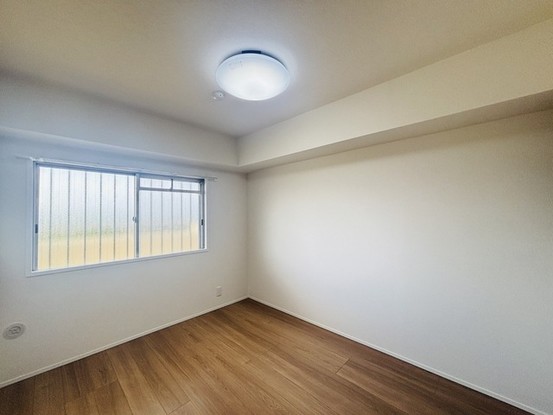 apartment 埼玉県入間市春日町２丁目
地図を見る