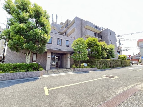 apartment 埼玉県入間市東藤沢３丁目
地図を見る