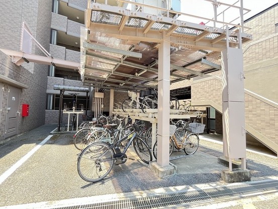 apartment 埼玉県入間市東藤沢３丁目
地図を見る