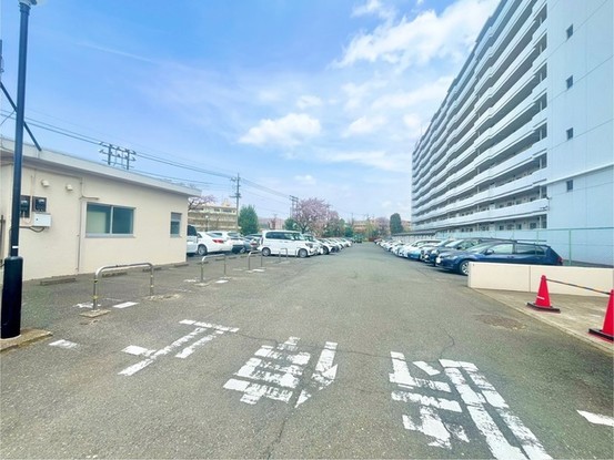 apartment 埼玉県入間郡三芳町みよし台
地図を見る