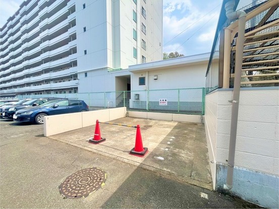 apartment 埼玉県入間郡三芳町みよし台
地図を見る