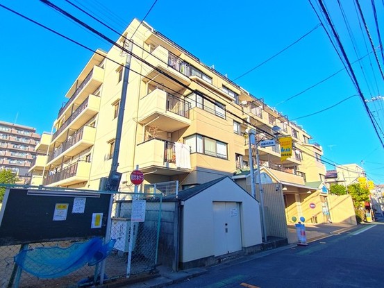 apartment 埼玉県新座市栄４丁目
地図を見る