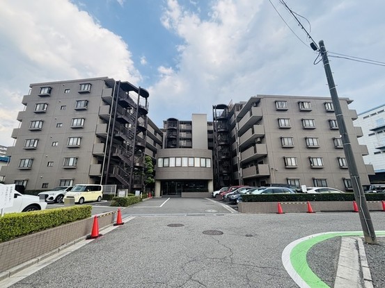 apartment 埼玉県入間郡三芳町大字藤久保
地図を見る