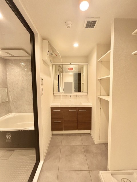 apartment 埼玉県所沢市向陽町
地図を見る