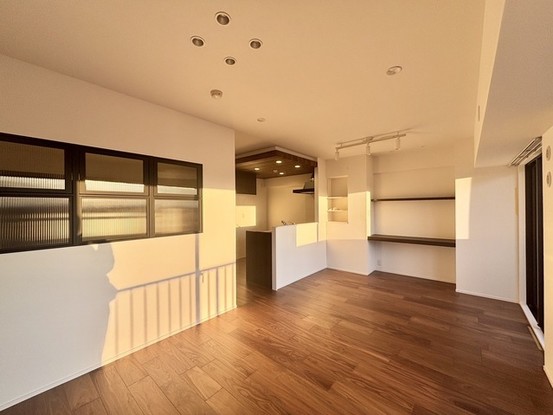 apartment 埼玉県所沢市向陽町
地図を見る