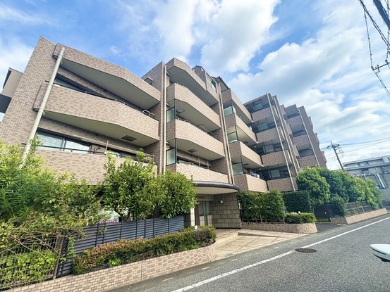 apartment 埼玉県富士見市ふじみ野西１丁目
地図を見る