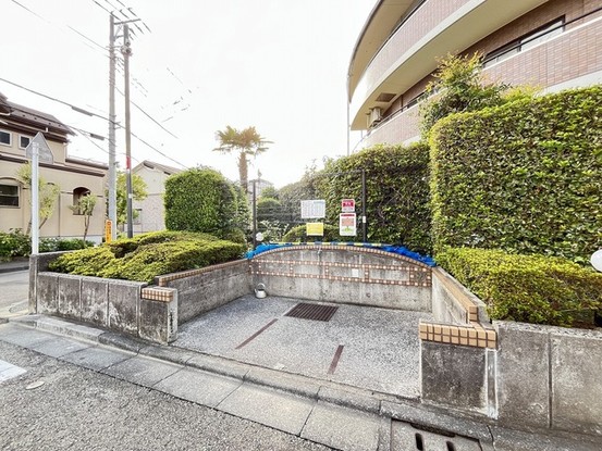 apartment 東京都小平市小川東町
地図を見る