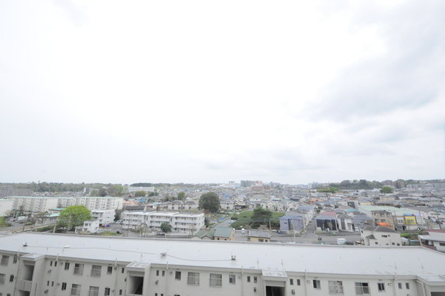 apartment 埼玉県入間市春日町２丁目
地図を見る