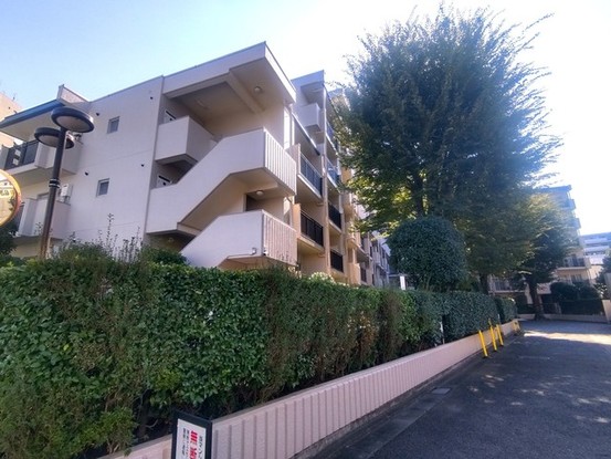 apartment 埼玉県入間市高倉１丁目
地図を見る