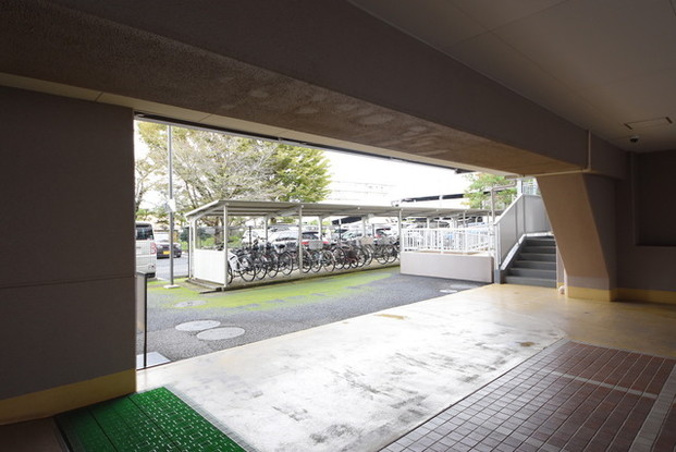 apartment 埼玉県所沢市北原町
地図を見る