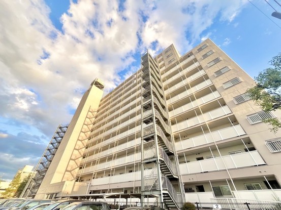 apartment 埼玉県所沢市北原町
地図を見る