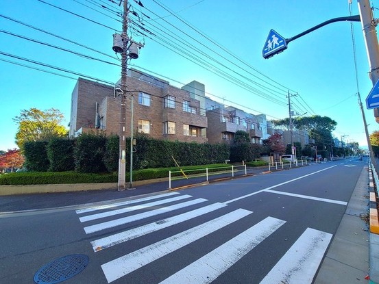 apartment 東京都小平市上水南町４丁目
地図を見る