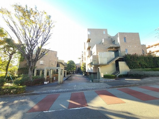 apartment 東京都小平市上水南町４丁目
地図を見る