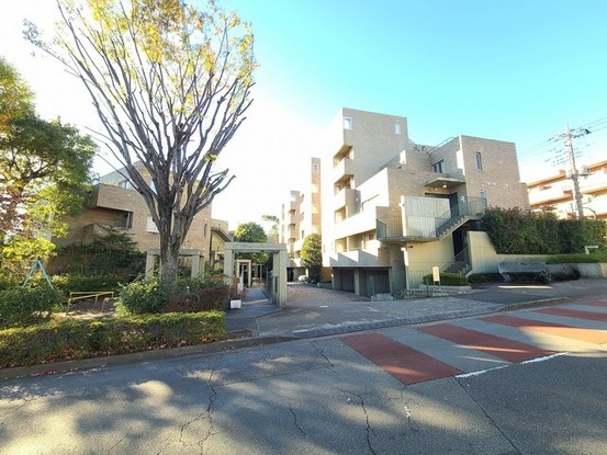 apartment 東京都小平市上水南町４丁目
地図を見る