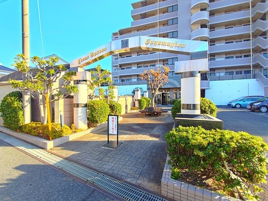 apartment 埼玉県狭山市祇園
地図を見る
