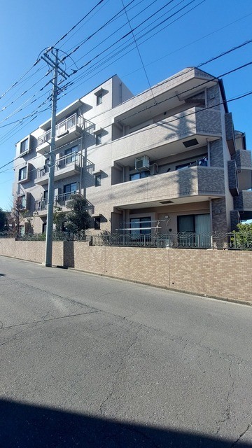 apartment 埼玉県所沢市小手指町１丁目
地図を見る