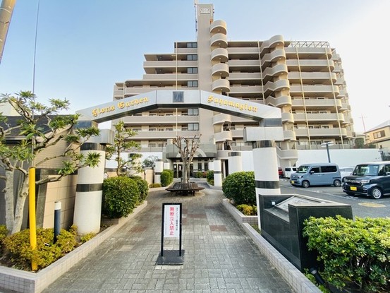 apartment 埼玉県狭山市祇園
地図を見る