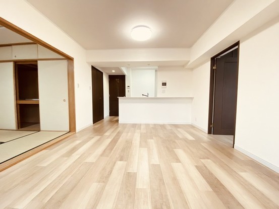 apartment 埼玉県狭山市祇園
地図を見る