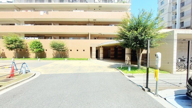 apartment 埼玉県入間郡三芳町大字竹間沢
地図を見る