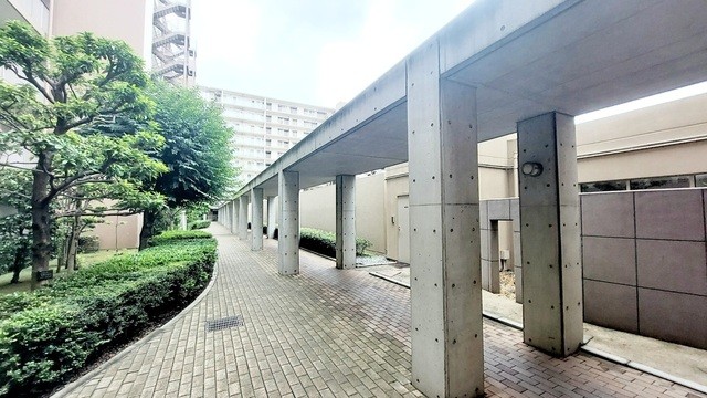 apartment 埼玉県入間郡三芳町大字竹間沢
地図を見る