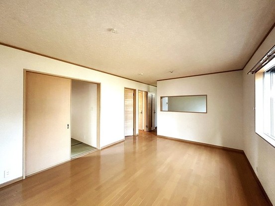 detached 埼玉県新座市畑中３丁目
地図を見る