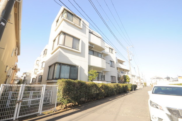 apartment 東京都東久留米市前沢４丁目
地図を見る