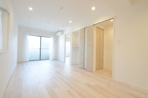 apartment 東京都東久留米市前沢４丁目
地図を見る