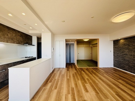 apartment 東京都西東京市谷戸町２丁目
地図を見る