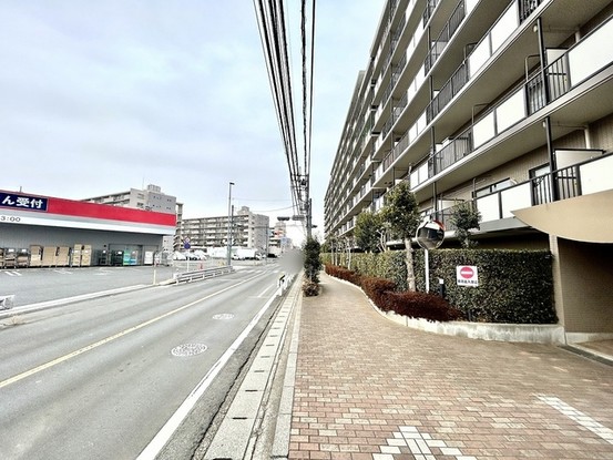apartment 埼玉県所沢市向陽町
地図を見る