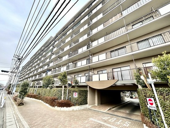 apartment 埼玉県所沢市向陽町
地図を見る