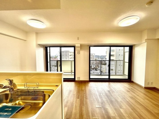 apartment 埼玉県所沢市向陽町
地図を見る