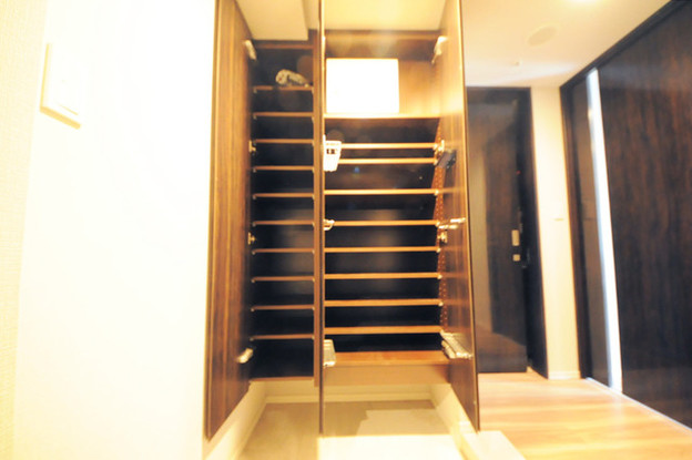 apartment 埼玉県所沢市東住吉
地図を見る