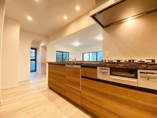 apartment 埼玉県新座市畑中１丁目
地図を見る