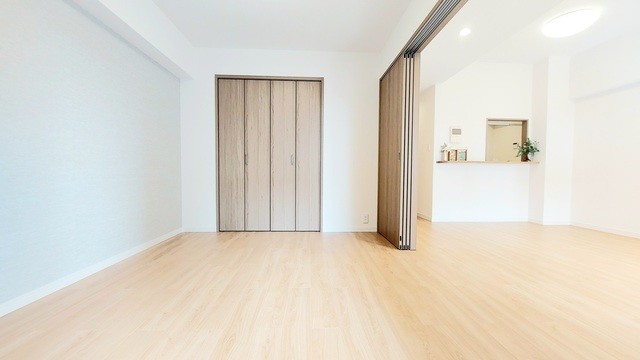 apartment 埼玉県所沢市寿町
地図を見る