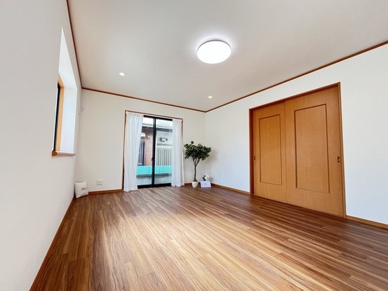 detached 東京都東村山市久米川町４丁目
地図を見る